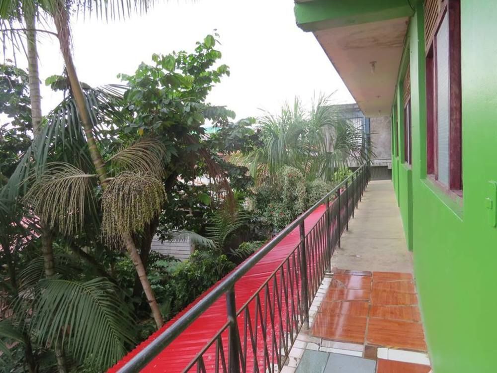 Tambopata Hostel Bambu Пуерто Малдонадо Екстериор снимка