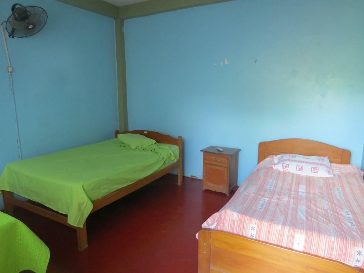 Tambopata Hostel Bambu Пуерто Малдонадо Екстериор снимка