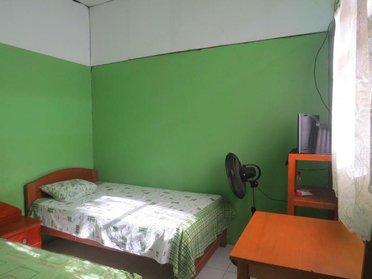 Tambopata Hostel Bambu Пуерто Малдонадо Екстериор снимка