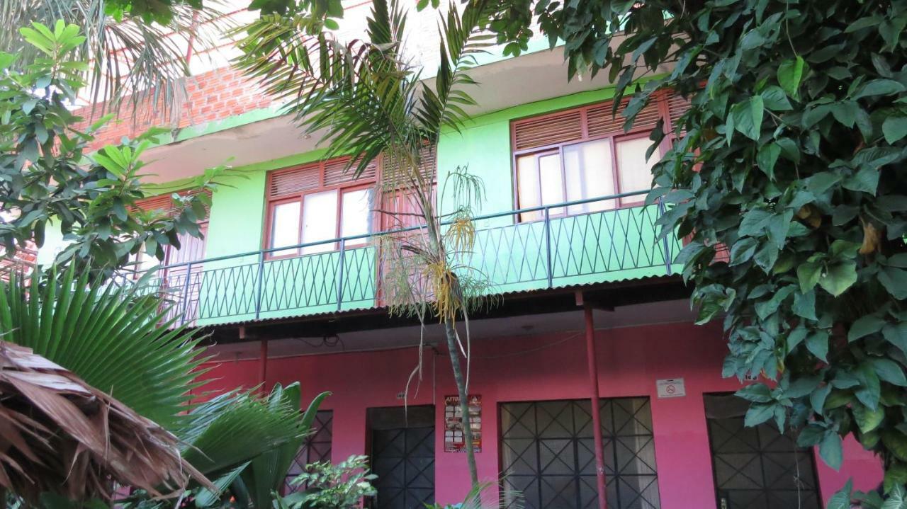 Tambopata Hostel Bambu Пуерто Малдонадо Екстериор снимка